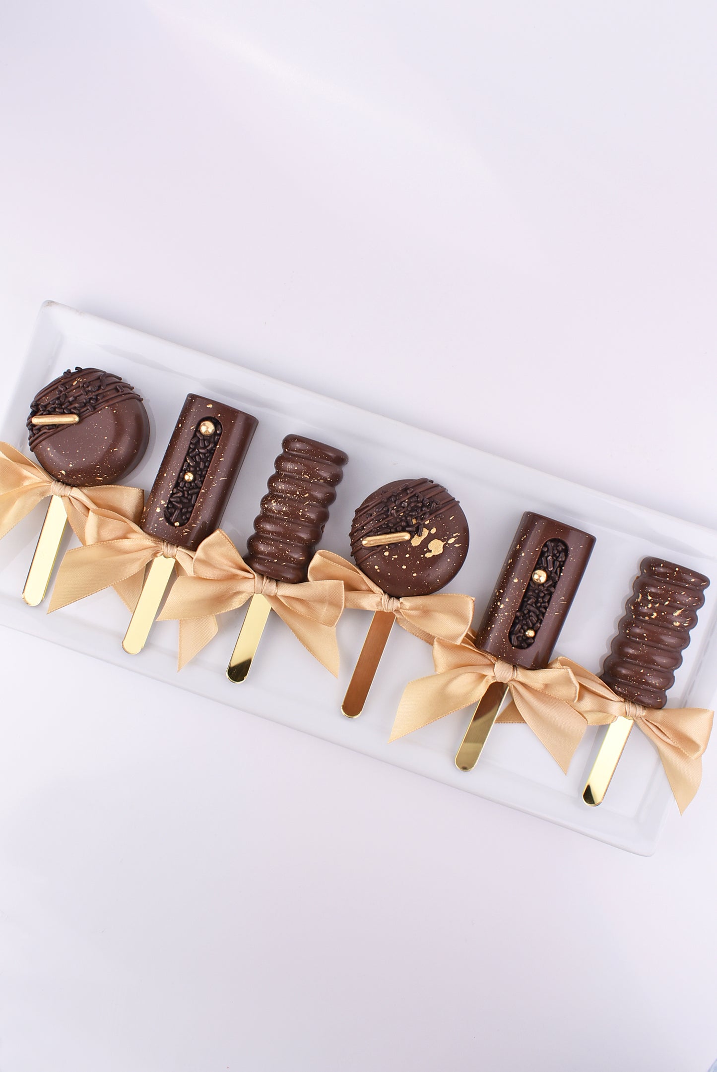 Elegant wedding Cakesicles