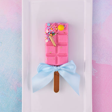 Chocolate bar Cakesicles