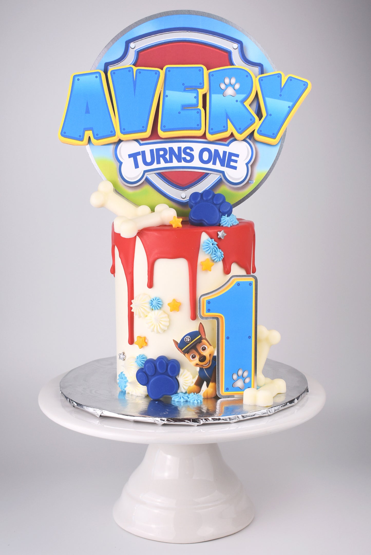 CUSTOM CAKES