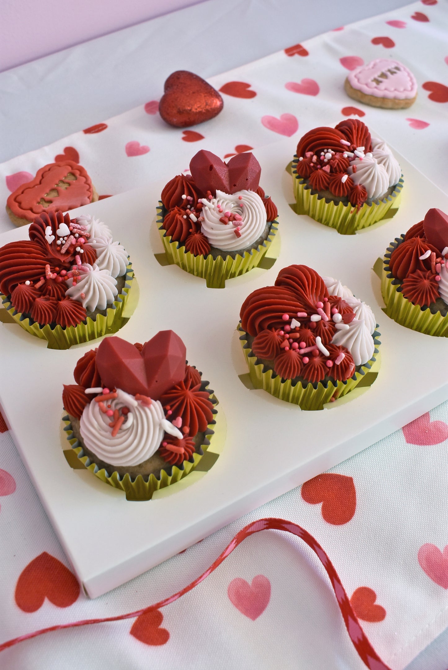 VALENTINE'S CUPCAKES
