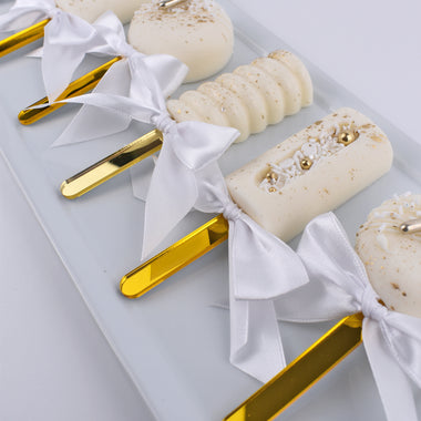 Elegant wedding Cakesicles