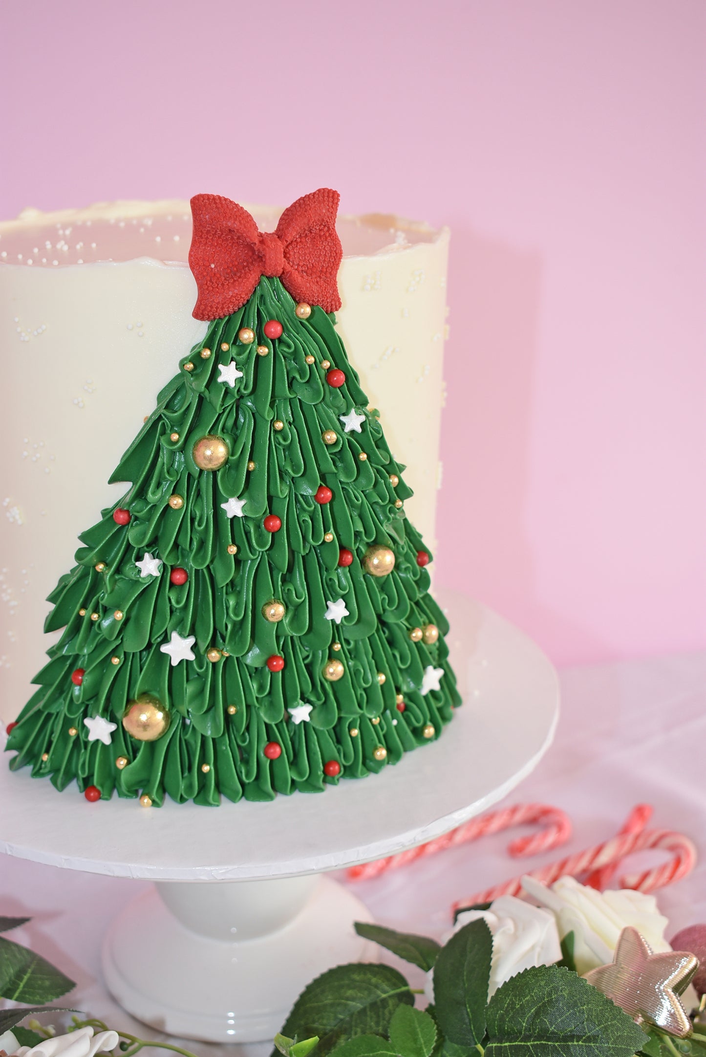 Enchanting Christmas Tree Cake