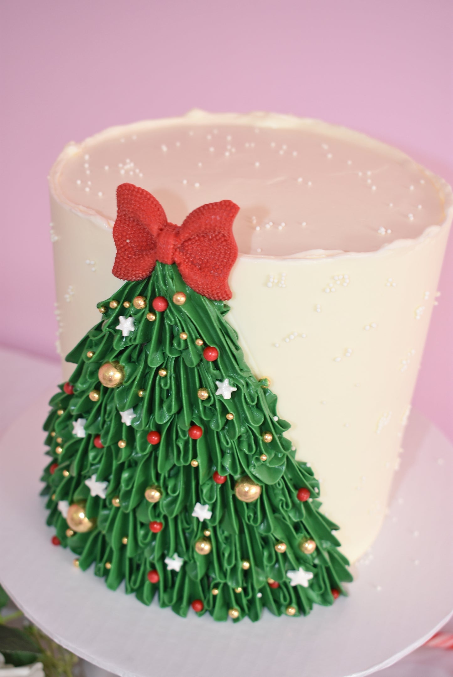 Enchanting Christmas Tree Cake