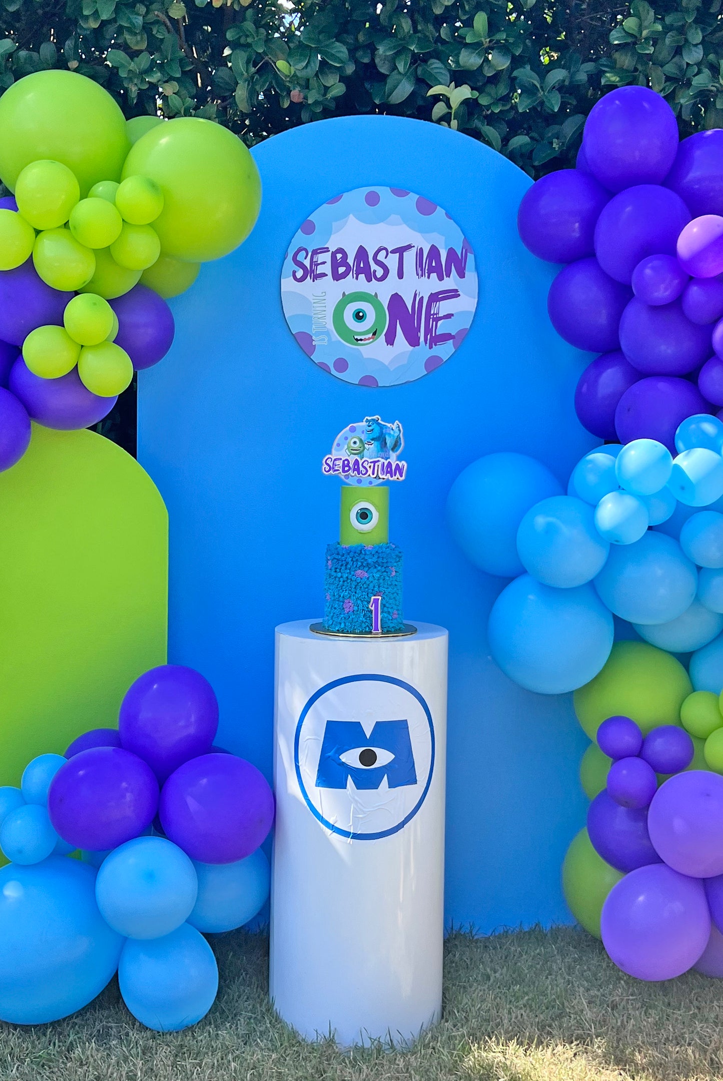 Small Pack Event Decor